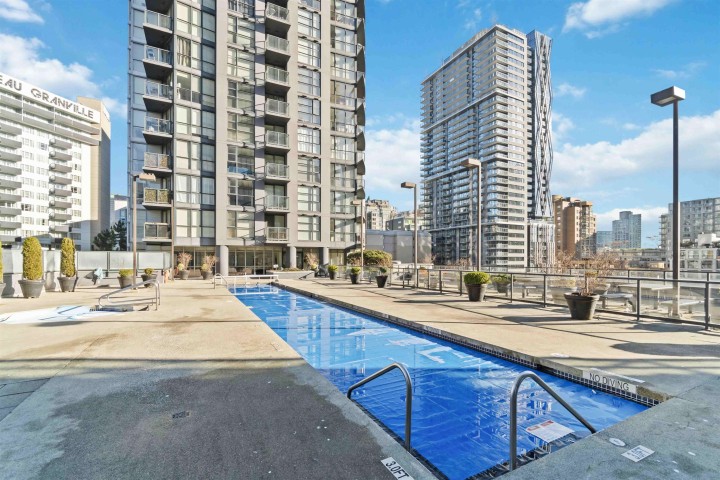 Photo 34 at 310 - 1155 Seymour Street, Downtown VW, Vancouver West