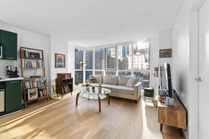 Photo 10 at 310 - 1155 Seymour Street, Downtown VW, Vancouver West