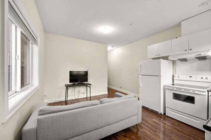 Photo 23 at 2643 E 8th Avenue, Renfrew VE, Vancouver East