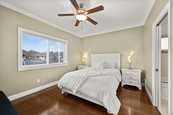 Photo 7 at 2643 E 8th Avenue, Renfrew VE, Vancouver East