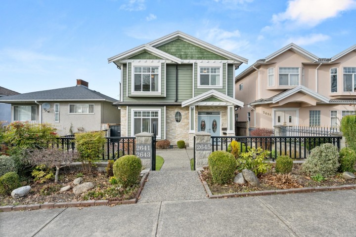 Photo 1 at 2643 E 8th Avenue, Renfrew VE, Vancouver East