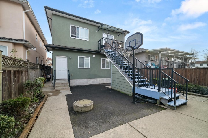 Photo 37 at 2643 E 8th Avenue, Renfrew VE, Vancouver East