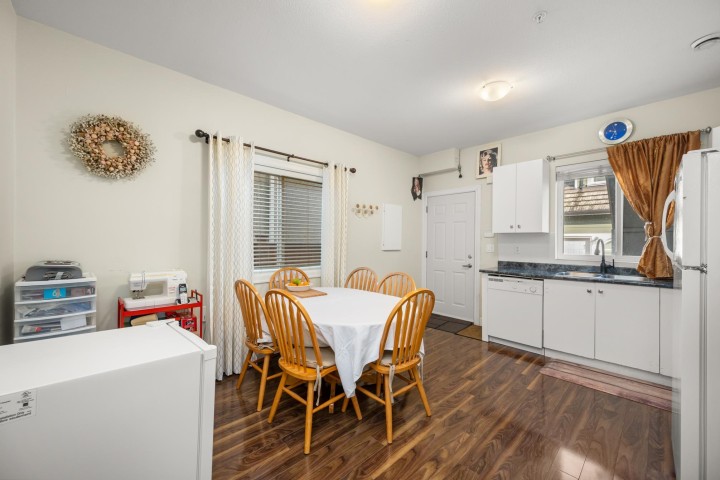 Photo 19 at 2643 E 8th Avenue, Renfrew VE, Vancouver East