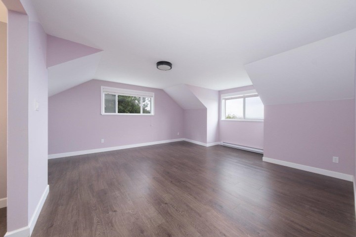 Photo 27 at 1805 Rosebery Avenue, Queens, West Vancouver