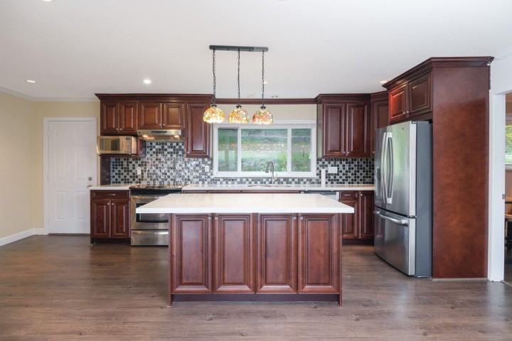 Photo 12 at 1805 Rosebery Avenue, Queens, West Vancouver