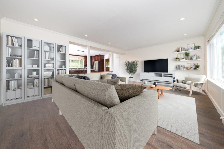 Photo 7 at 1805 Rosebery Avenue, Queens, West Vancouver