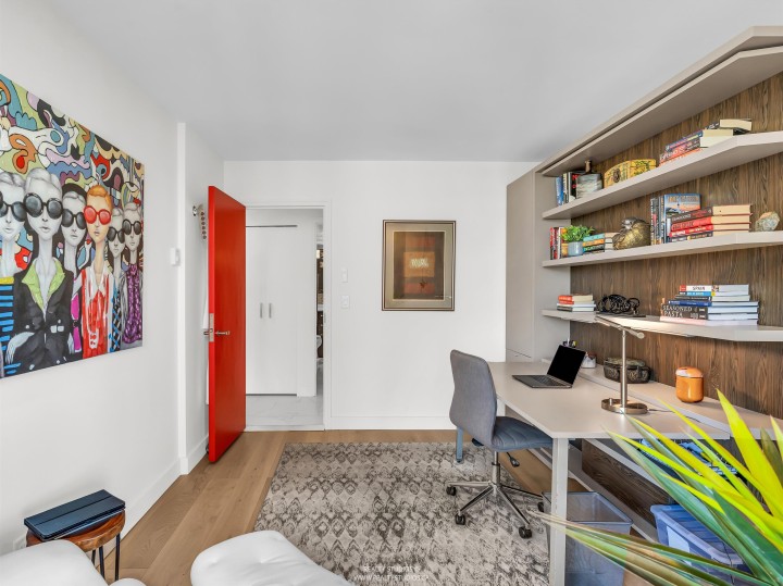 Photo 17 at 607 - 1450 Pennyfarthing Drive, False Creek, Vancouver West