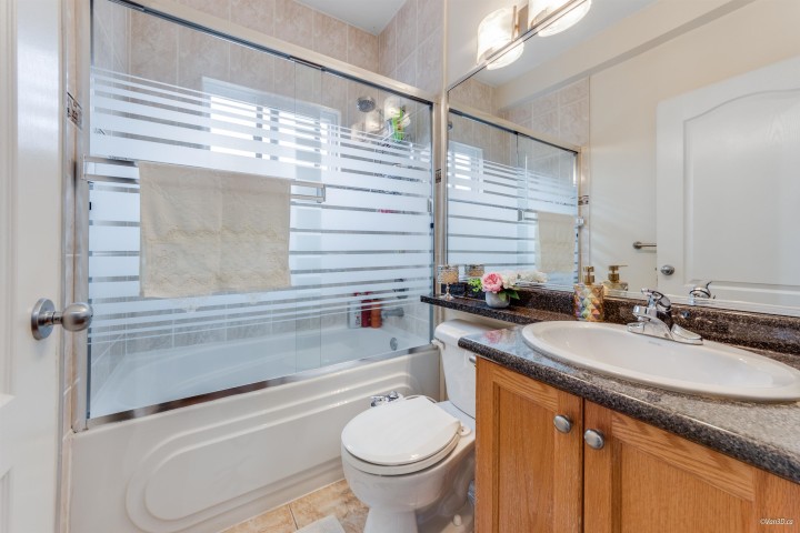 Photo 13 at 2048 E 1st Avenue, Grandview Woodland, Vancouver East