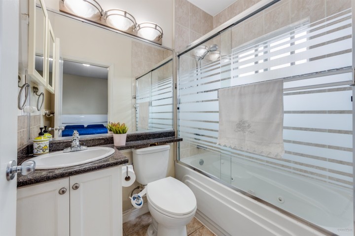 Photo 14 at 2048 E 1st Avenue, Grandview Woodland, Vancouver East