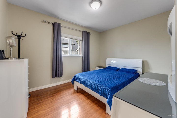 Photo 11 at 2048 E 1st Avenue, Grandview Woodland, Vancouver East