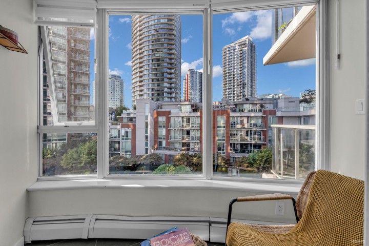 Photo 19 at 703 - 58 Keefer Place, Downtown VW, Vancouver West