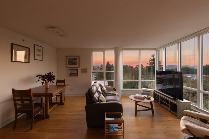 Photo 1 at 701 - 1808 W 3rd Avenue, Kitsilano, Vancouver West