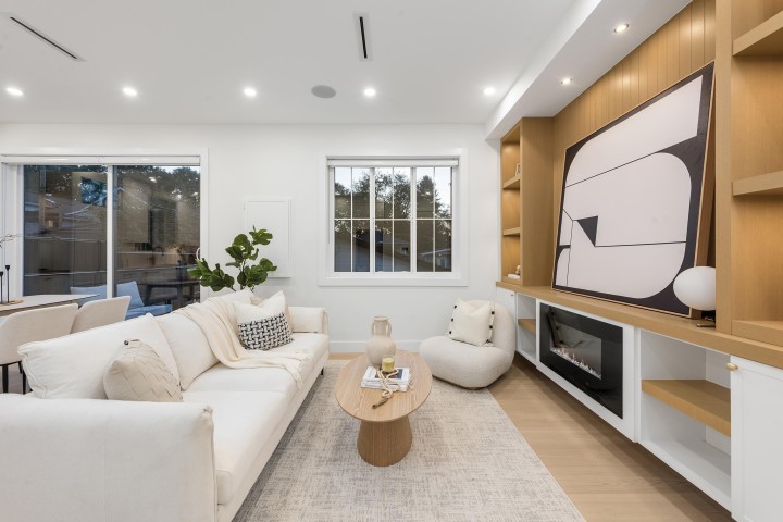 Photo 7 at 2 - 4855 Dumfries Street, Knight, Vancouver East