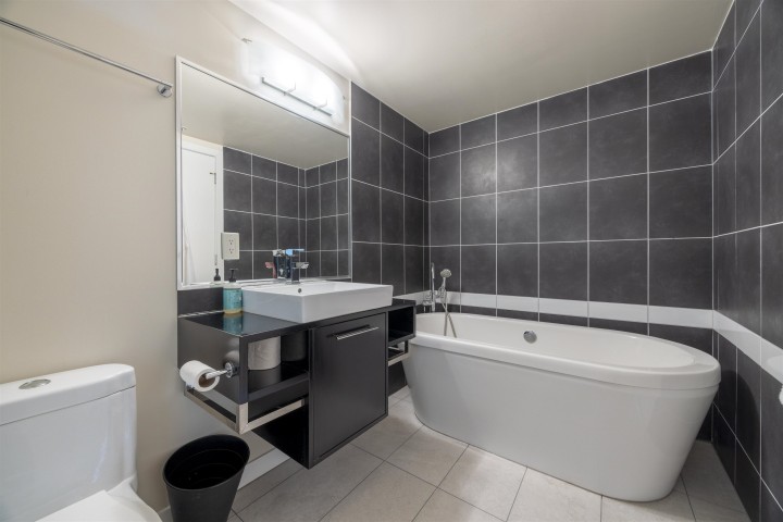 Photo 16 at 1906 - 188 Keefer Place, Downtown VW, Vancouver West