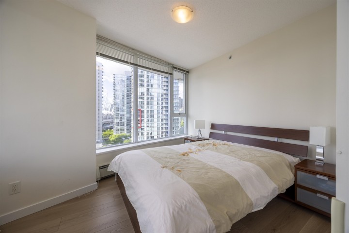 Photo 15 at 1906 - 188 Keefer Place, Downtown VW, Vancouver West