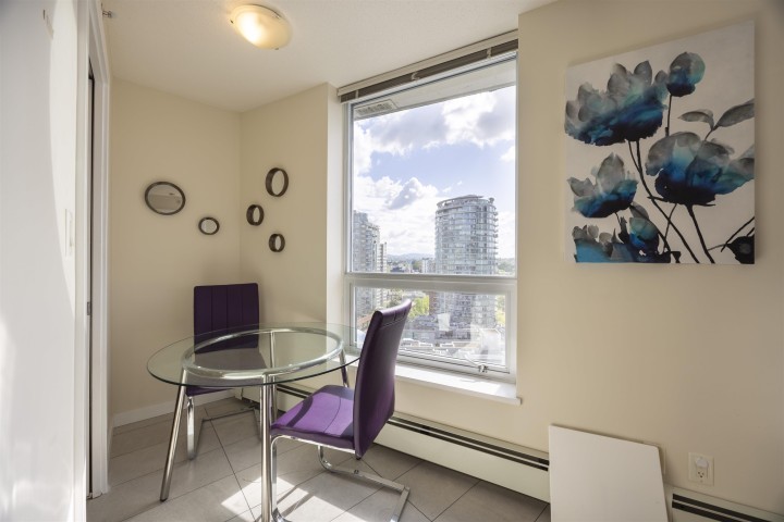 Photo 11 at 1906 - 188 Keefer Place, Downtown VW, Vancouver West