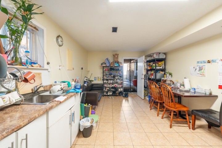 Photo 27 at 1465 E 49th Avenue, Knight, Vancouver East