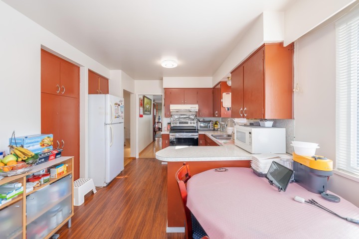 Photo 15 at 1465 E 49th Avenue, Knight, Vancouver East