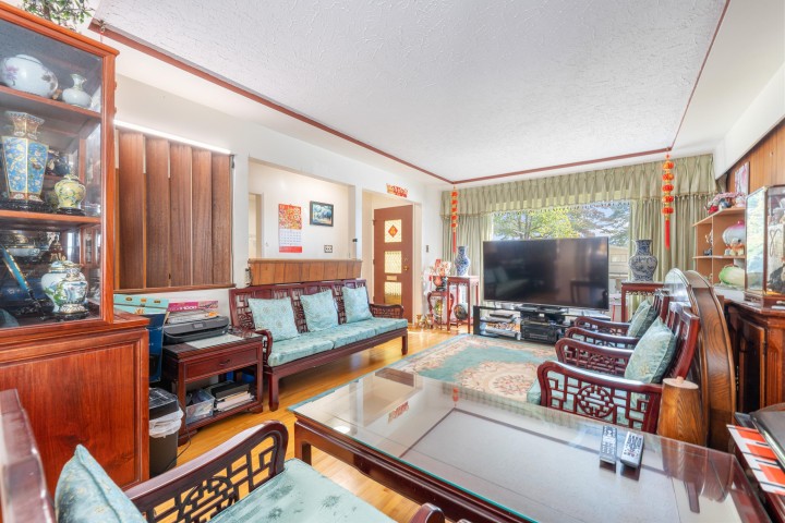 Photo 8 at 1465 E 49th Avenue, Knight, Vancouver East