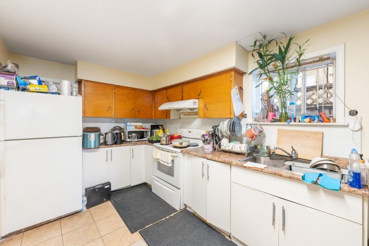 Photo 25 at 1465 E 49th Avenue, Knight, Vancouver East