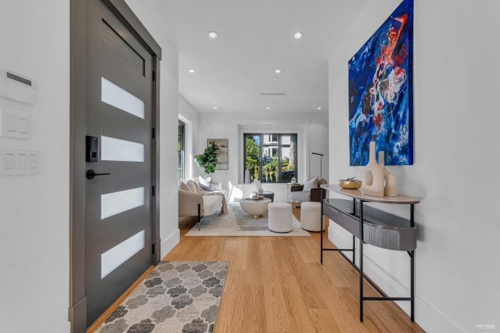 Photo 3 at 8420 Wiltshire Street, S.W. Marine, Vancouver West