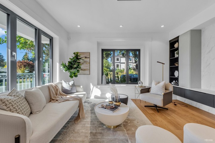 Photo 4 at 8420 Wiltshire Street, S.W. Marine, Vancouver West