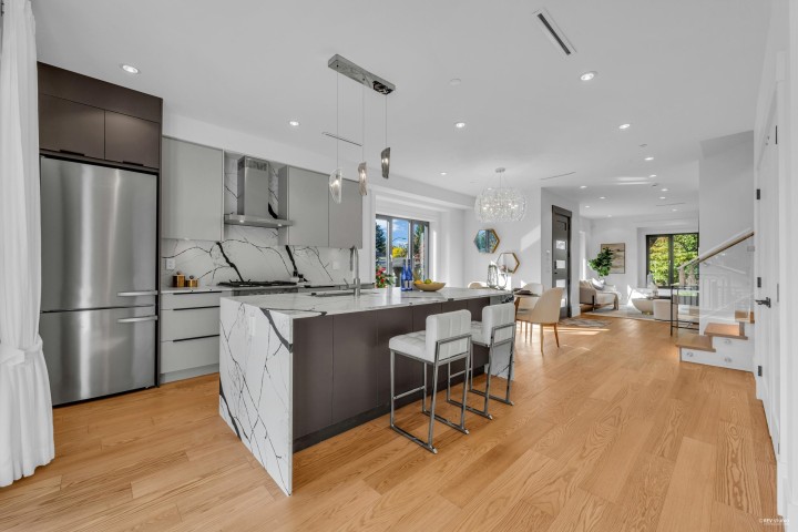 Photo 8 at 8420 Wiltshire Street, S.W. Marine, Vancouver West