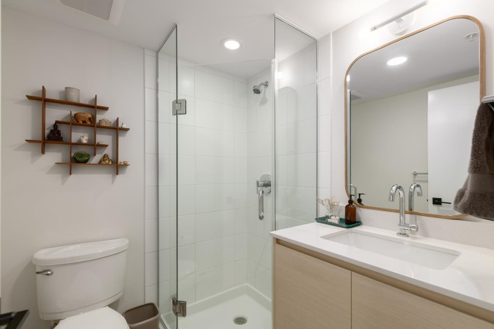 Photo 17 at 2272 St. George Street, Mount Pleasant VE, Vancouver East