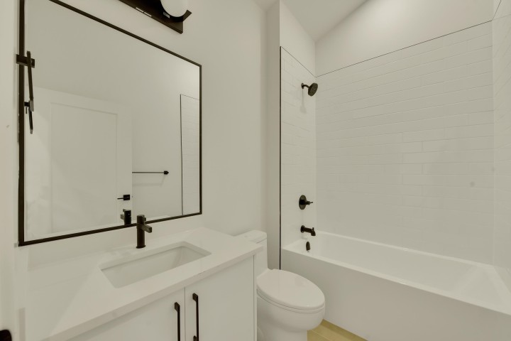 Photo 33 at 1 - 1436 E 1st Avenue, Grandview Woodland, Vancouver East