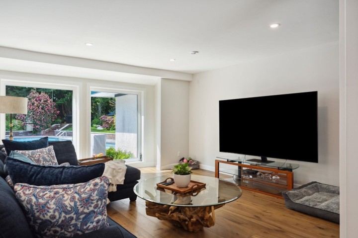 Photo 27 at 3061 Bewicke Avenue, Delbrook, North Vancouver