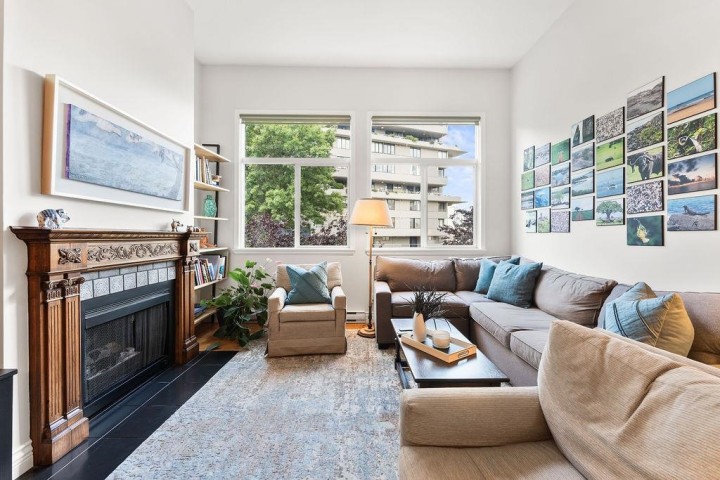 Photo 11 at 301 - 650 Moberly Road, False Creek, Vancouver West