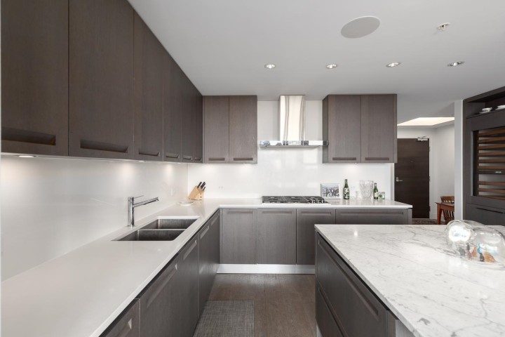 Photo 3 at 501 - 2102 W 48th Avenue, Kerrisdale, Vancouver West