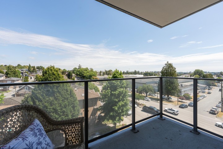 Photo 22 at 405 - 8181 Chester Street, South Vancouver, Vancouver East