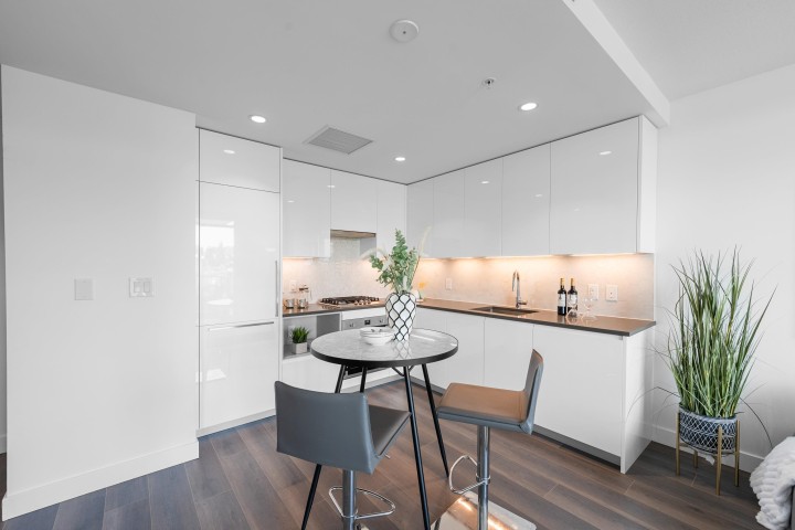 Photo 7 at 405 - 8181 Chester Street, South Vancouver, Vancouver East