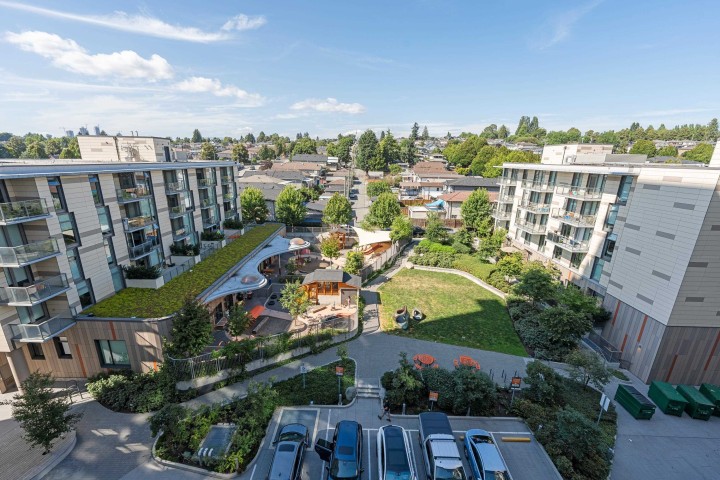 Photo 32 at 405 - 8181 Chester Street, South Vancouver, Vancouver East