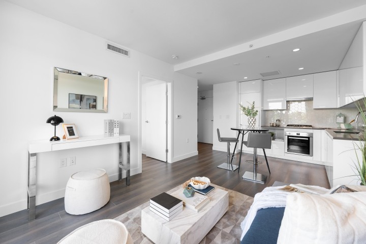 Photo 10 at 405 - 8181 Chester Street, South Vancouver, Vancouver East