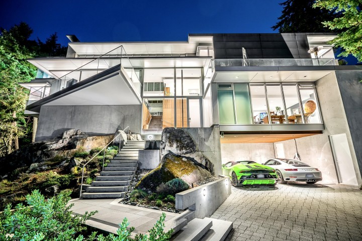 Photo 2 at 4249A Rockbank Place, Rockridge, West Vancouver