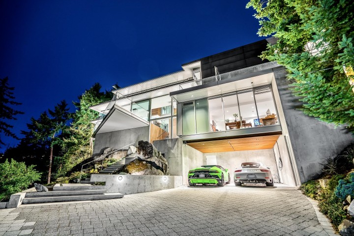 Photo 3 at 4249A Rockbank Place, Rockridge, West Vancouver