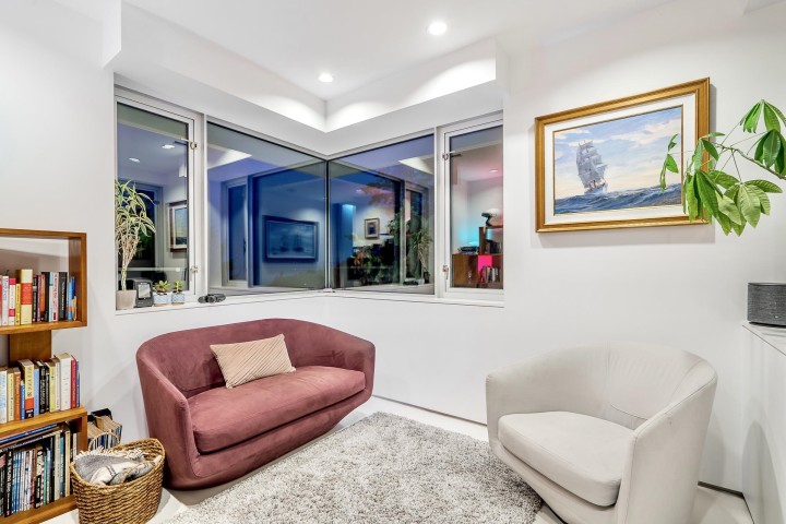 Photo 10 at 4249A Rockbank Place, Rockridge, West Vancouver