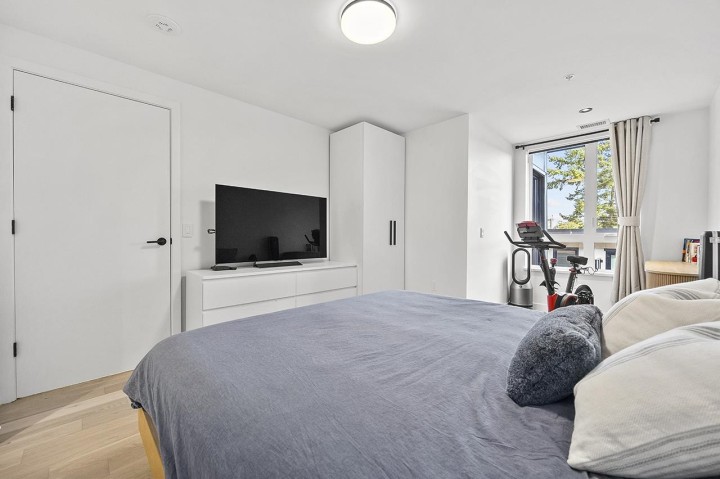 Photo 15 at 3956 Dumfries Street, Knight, Vancouver East