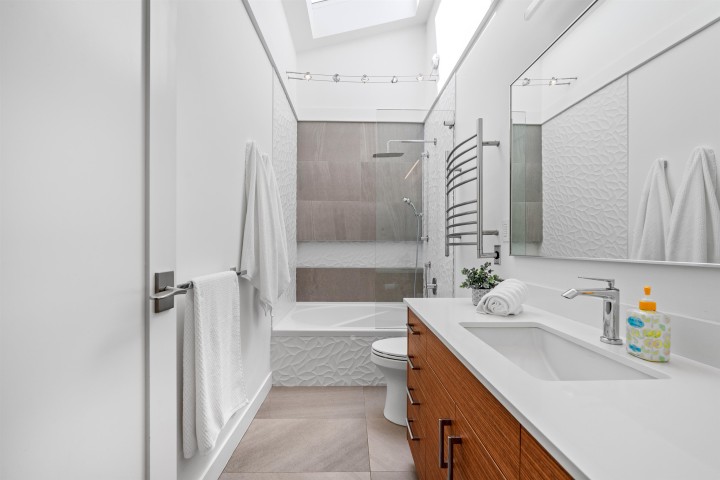 Photo 23 at 1866 W 15th Avenue, Kitsilano, Vancouver West