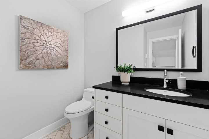 Photo 13 at 1866 W 15th Avenue, Kitsilano, Vancouver West