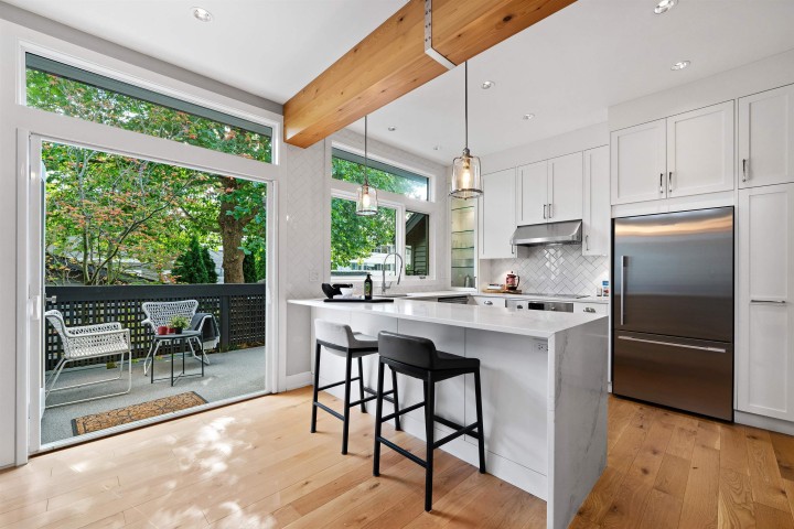 Photo 7 at 1866 W 15th Avenue, Kitsilano, Vancouver West