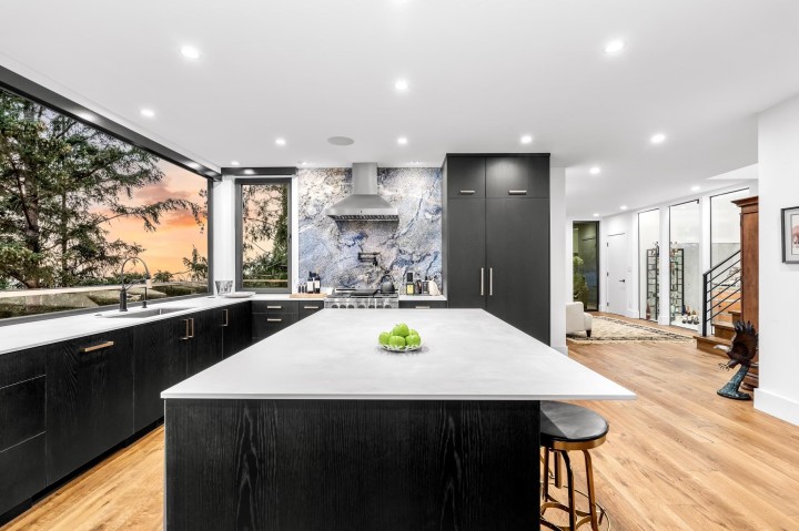 Photo 7 at 6224 St. Georges Place, Gleneagles, West Vancouver