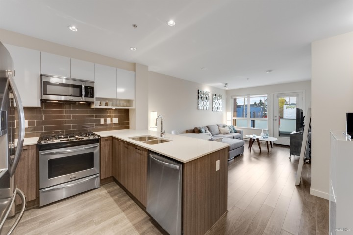 Photo 14 at 204 - 202 E 24th Avenue, Main, Vancouver East