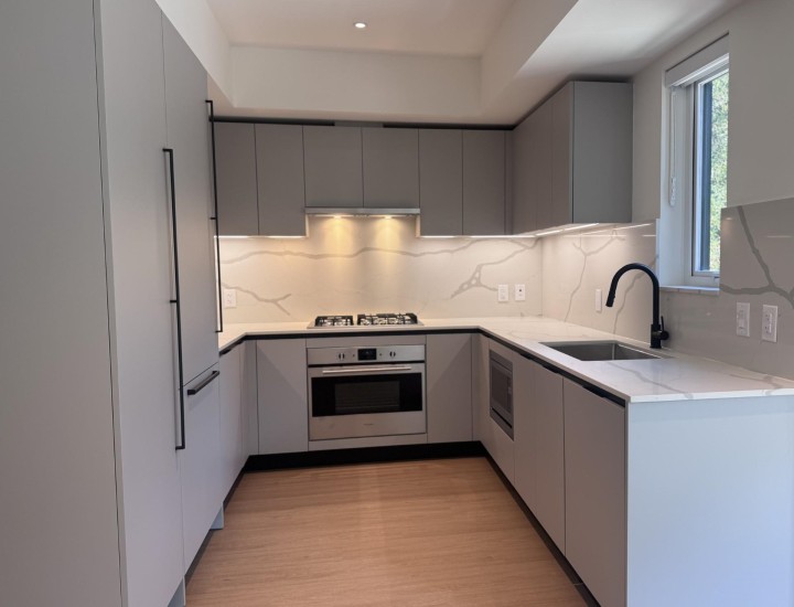 Photo 2 at 203 - 2235 E Broadway, Grandview Woodland, Vancouver East