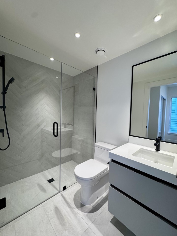 Photo 6 at 203 - 2235 E Broadway, Grandview Woodland, Vancouver East