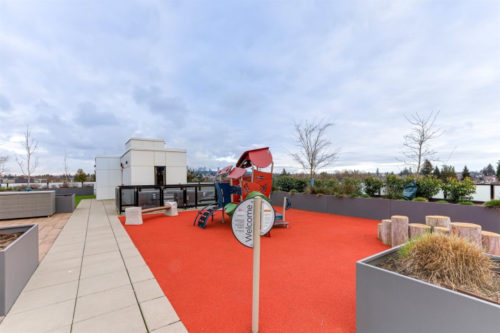 Photo 32 at 411 - 4933 Clarendon Street, Collingwood VE, Vancouver East