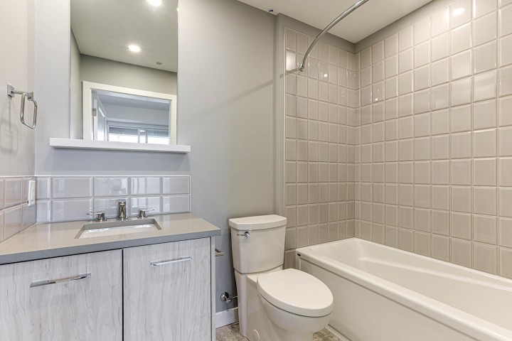 Photo 20 at 411 - 4933 Clarendon Street, Collingwood VE, Vancouver East