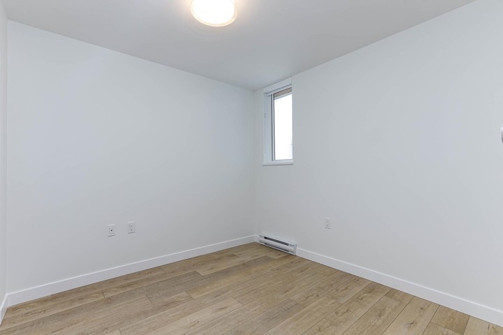 Photo 15 at 411 - 4933 Clarendon Street, Collingwood VE, Vancouver East